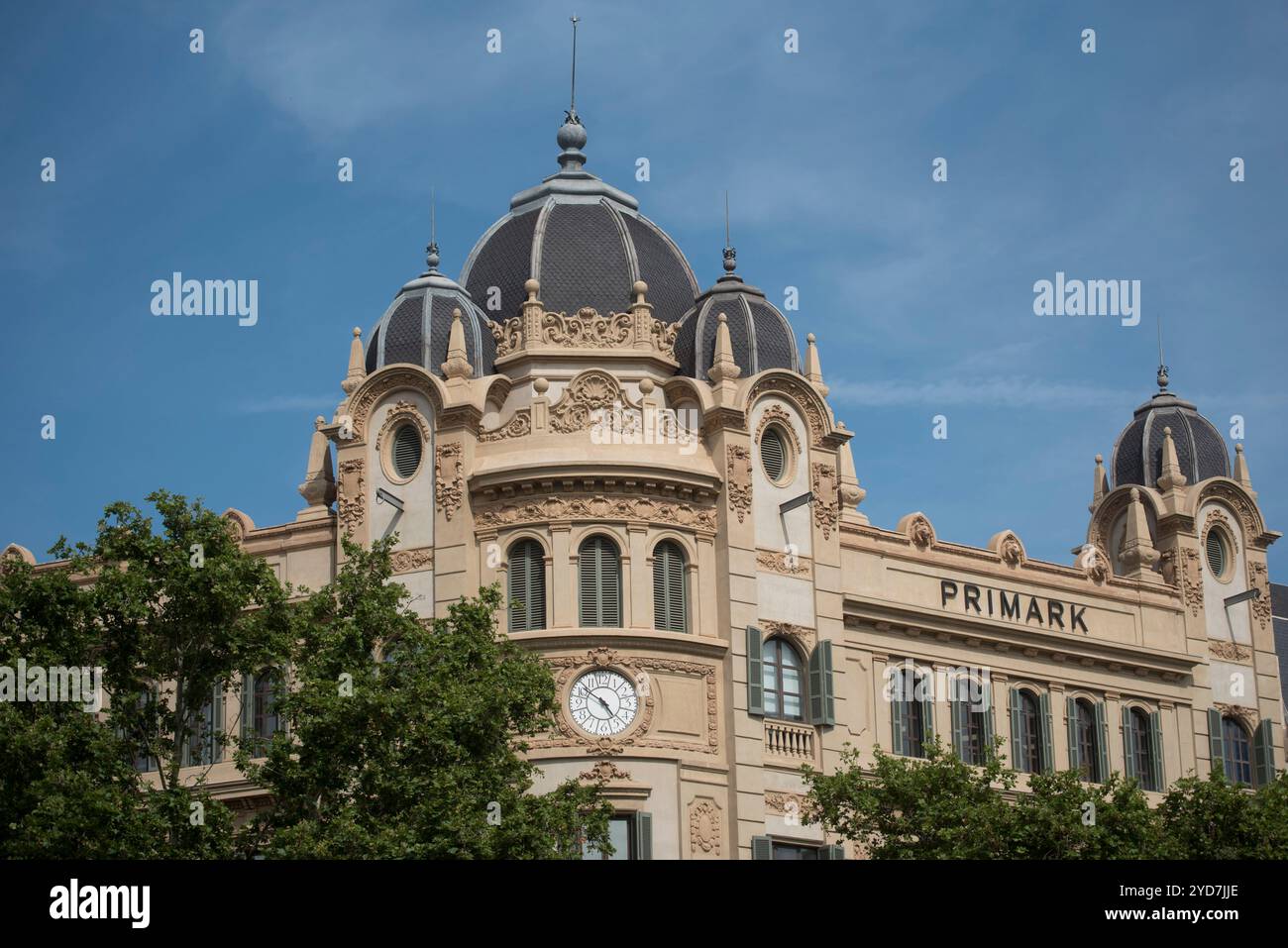 Barcelone est une destination de vacances bien connue Banque D'Images