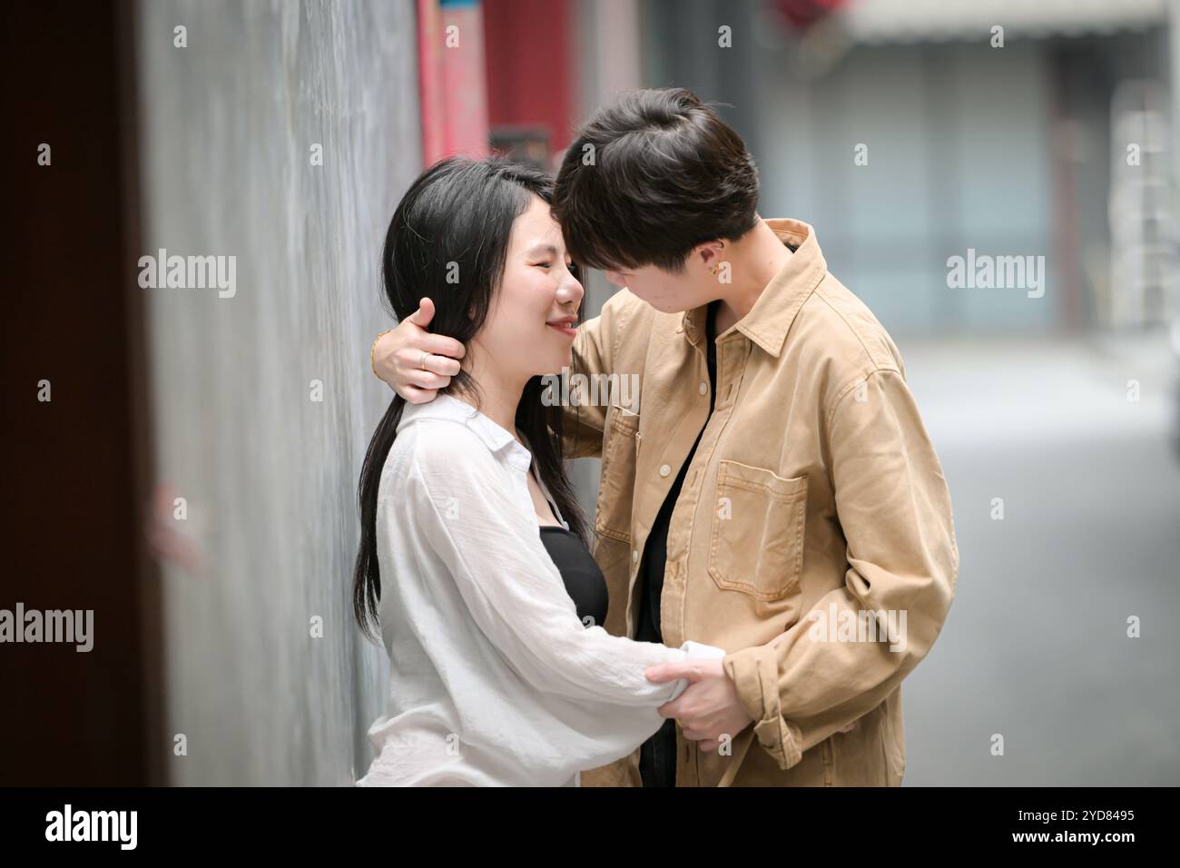 Couples LGBT avec leurs activités de vacances en plein air Banque D'Images