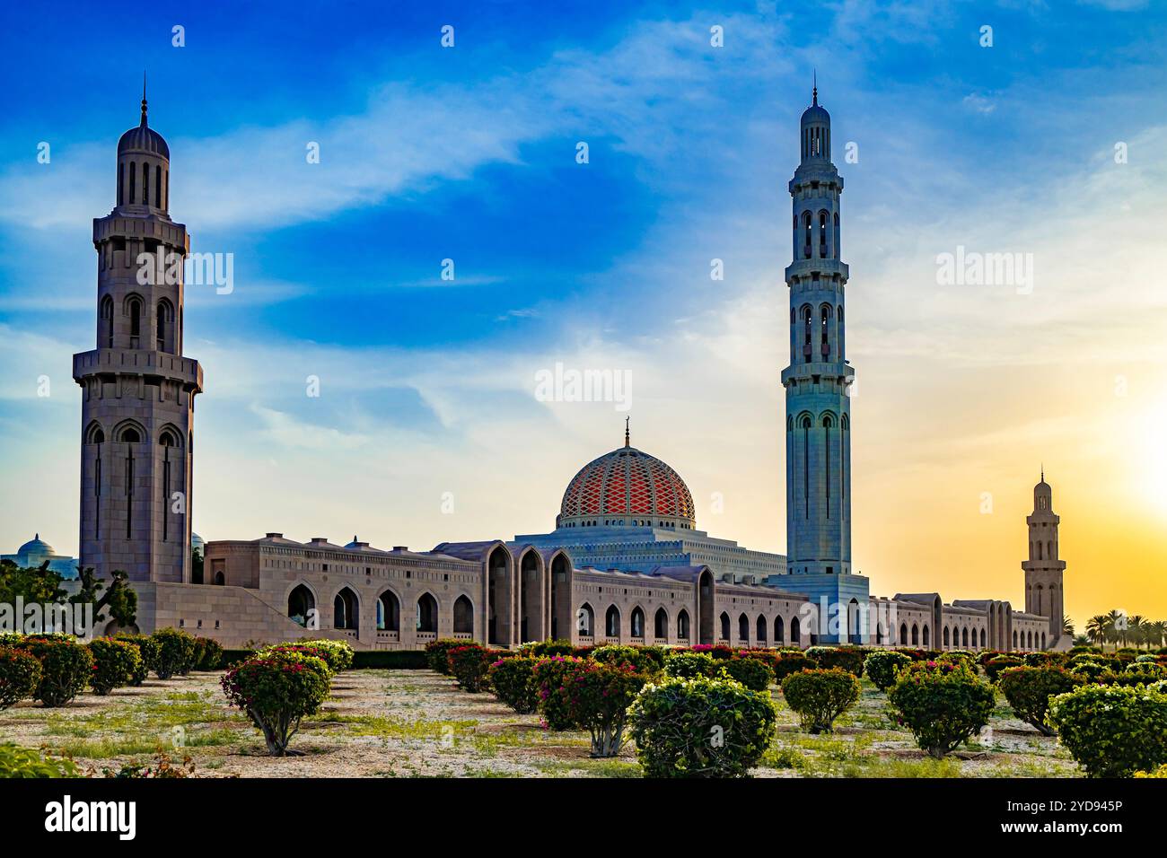Grande mosquée du Sultan Qaboos à Mascate Banque D'Images