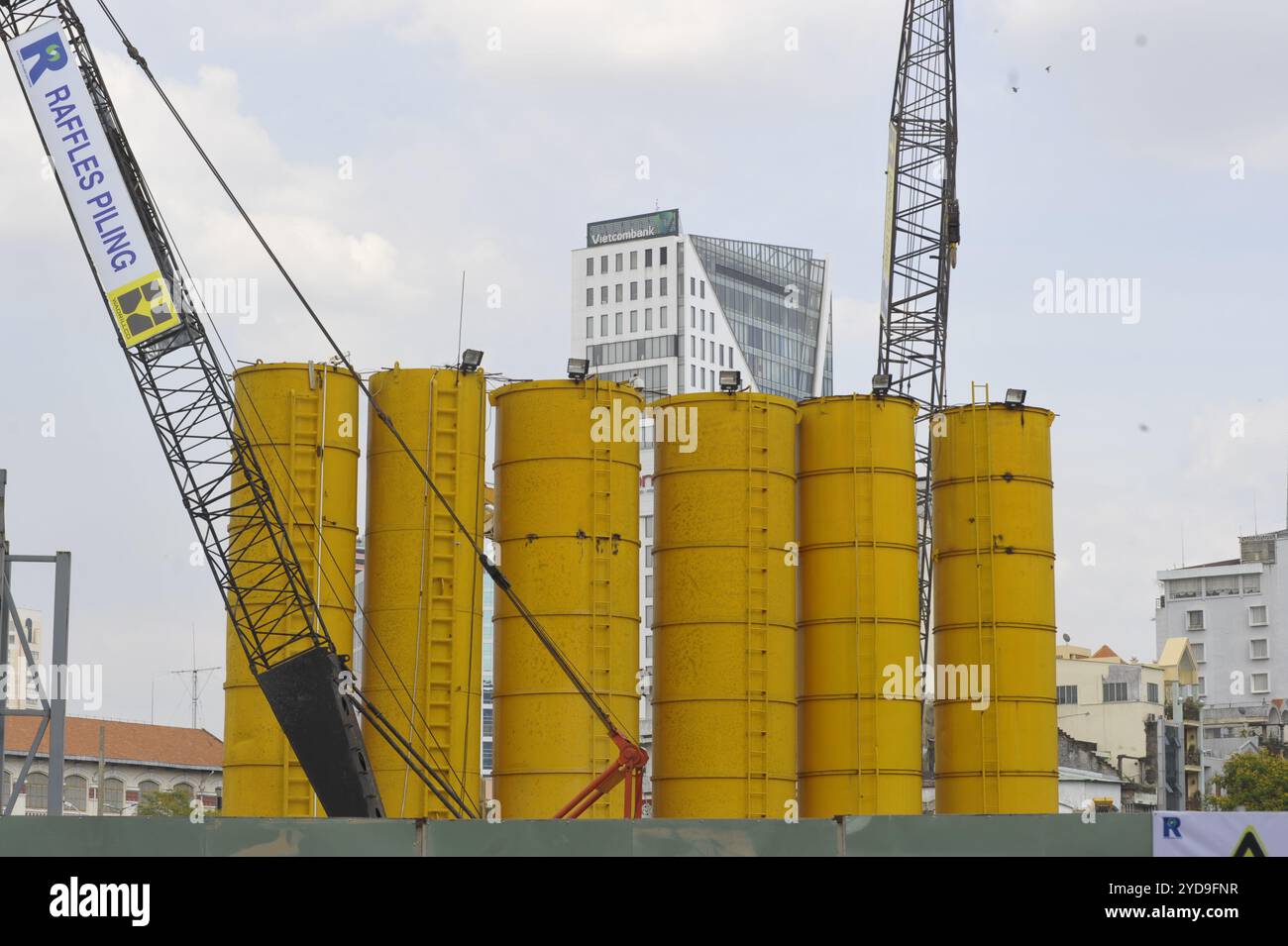 Grue de construction dans l'industrie du bâtiment Banque D'Images