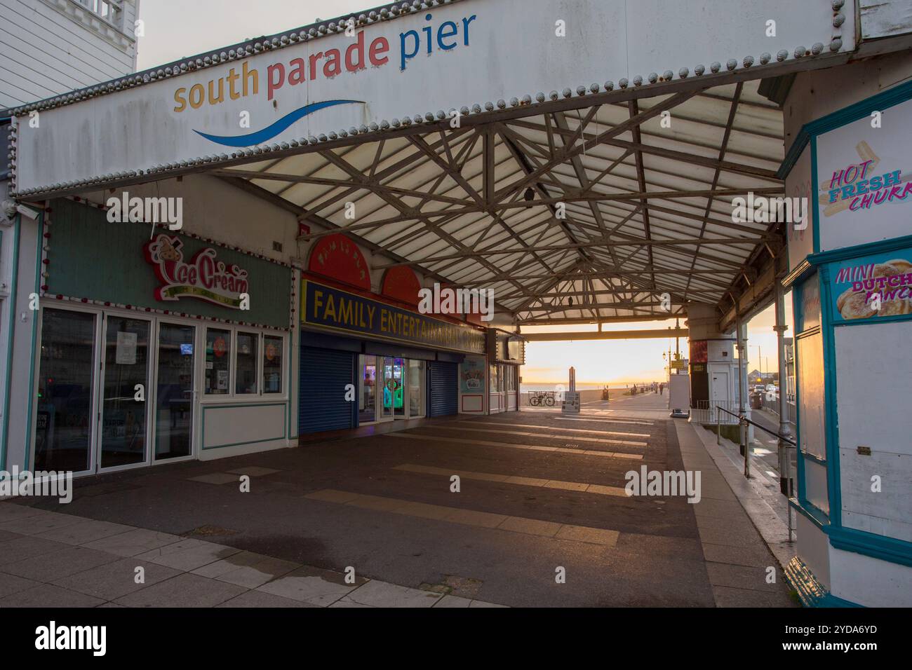 Southsea Pier Portsmouth UK gros plan au coucher du soleil Banque D'Images