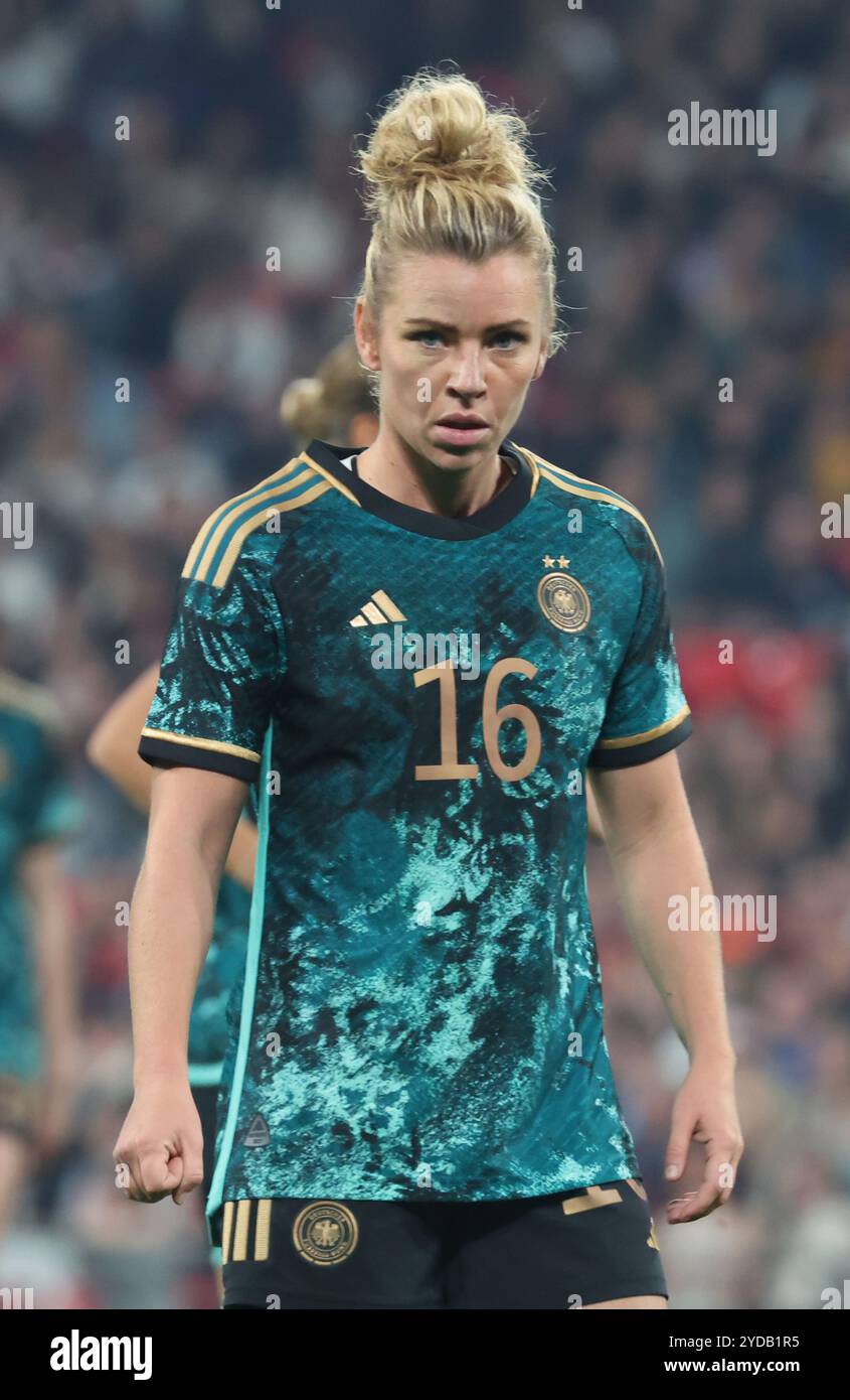 Londres, Royaume-Uni. 25 octobre 2024. Linda Dallmann d'Allemagne lors du match international senior féminin entre l'Angleterre féminine contre l'Allemagne féminine au stade de Wembley, Londres le 25 octobre 2024 crédit : action Foto Sport/Alamy Live News Banque D'Images