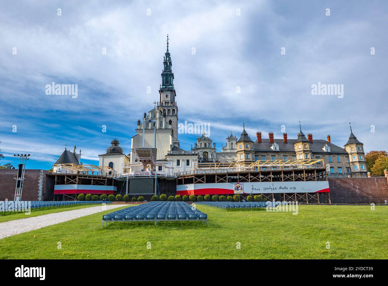 Monastère dédié à la Bienheureuse Vierge Marie à Częstochowa, image de notre-Dame de Czestochowa en automne Banque D'Images