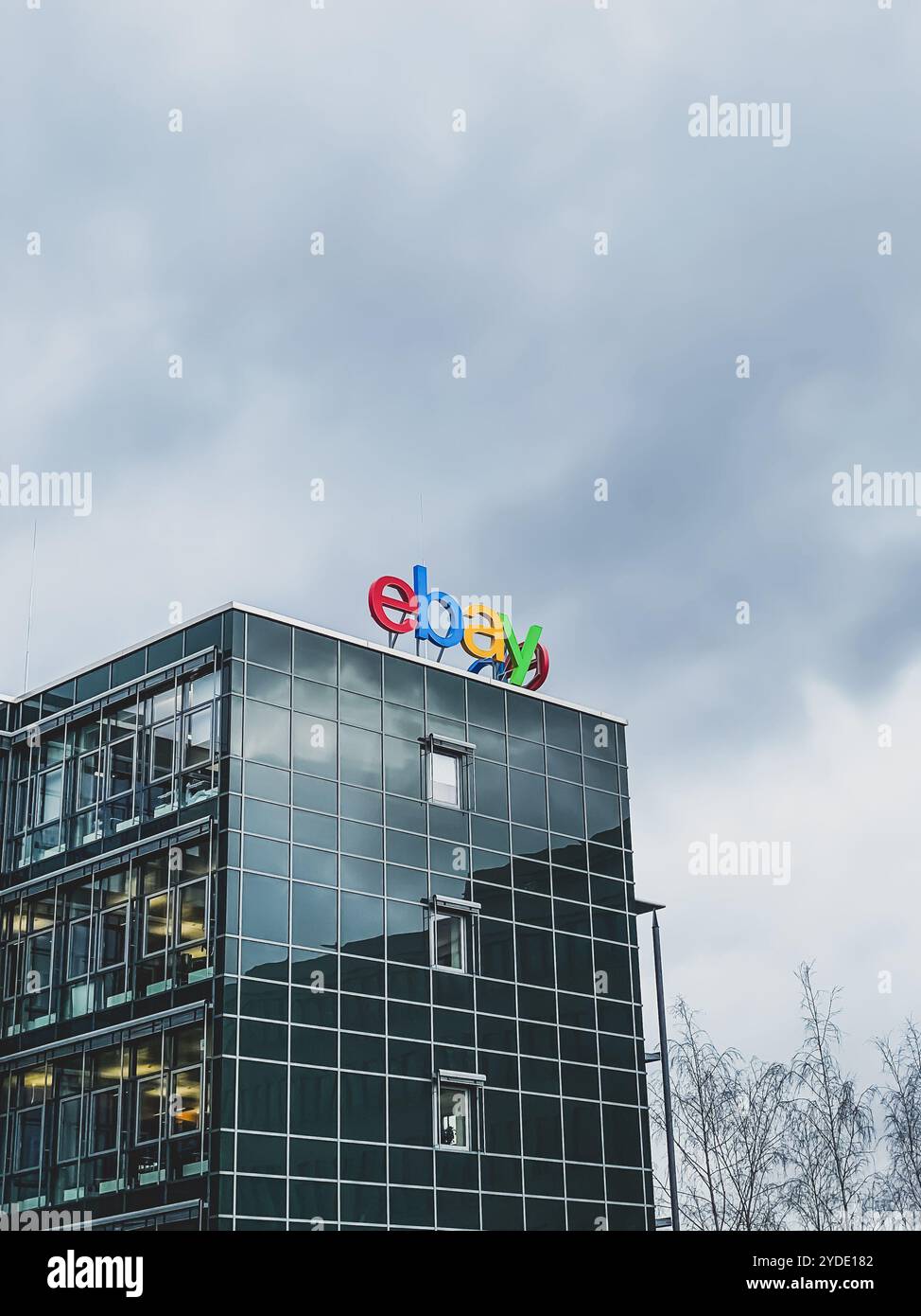 EBay, logo de la société de commerce électronique américaine Banque D'Images