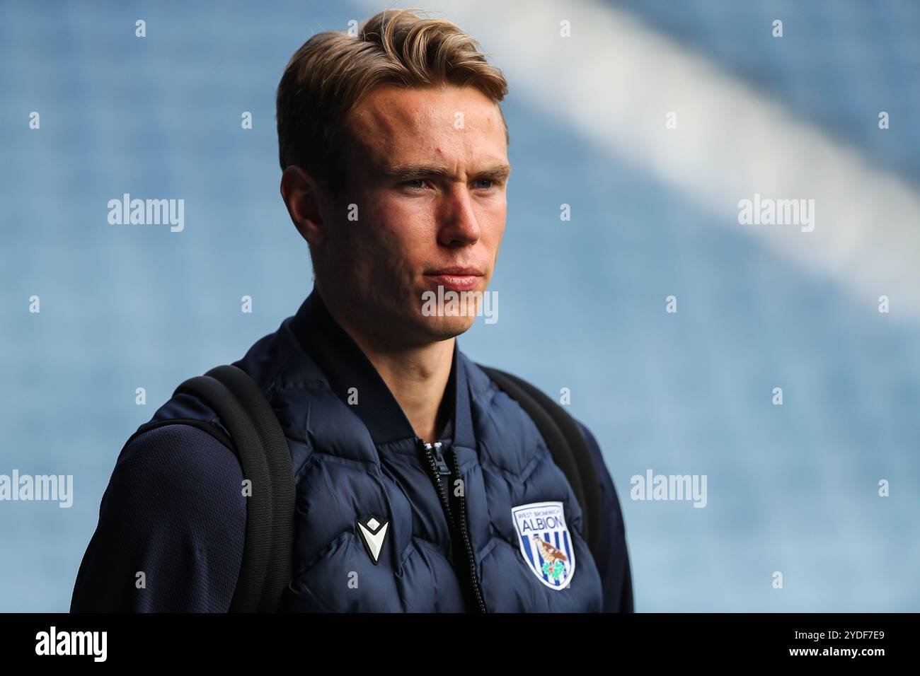 West Bromwich, Royaume-Uni. 26 octobre 2024. Torbjørn Heggem de West Bromwich Albion arrive avant le match du Sky Bet Championship West Bromwich Albion vs Cardiff City aux Hawthorns, West Bromwich, Royaume-Uni, le 26 octobre 2024 (photo par Gareth Evans/News images) à West Bromwich, Royaume-Uni le 26/10/2024. (Photo de Gareth Evans/News images/SIPA USA) crédit : SIPA USA/Alamy Live News Banque D'Images