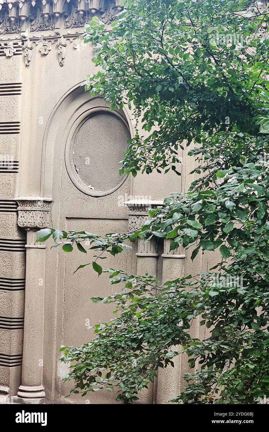 La Kenesa Karaïte de Kiev est une ancienne synagogue juive karaïte, ou kenesa, située à Yaroslaviv Val Street 7, près des portes dorées de Kiev Banque D'Images La Kenesa Karaïte de Kiev est une ancienne synagogue juive karaïte, ou kenesa, située à Yaroslaviv Val Street 7, près des portes dorées de Kiev Banque D'Images