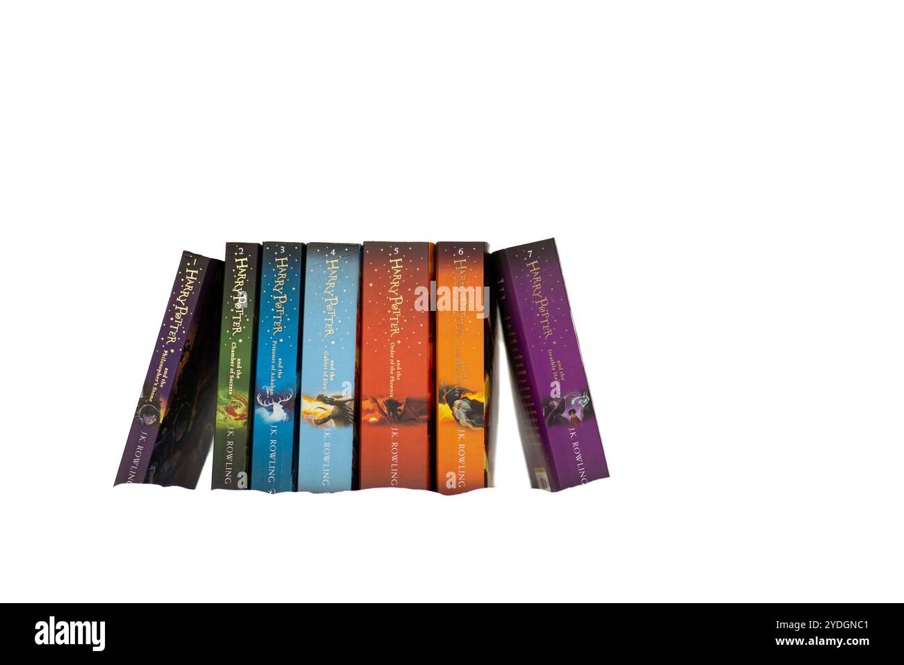 Harry Potter tous les livres. Toutes les parties des livres Harry Potter isolées sur fond blanc Banque D'Images