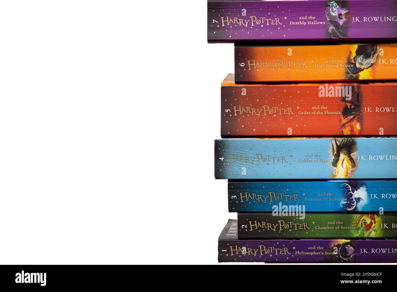 Harry Potter tous les livres. Toutes les parties des livres Harry Potter isolées sur fond blanc Banque D'Images