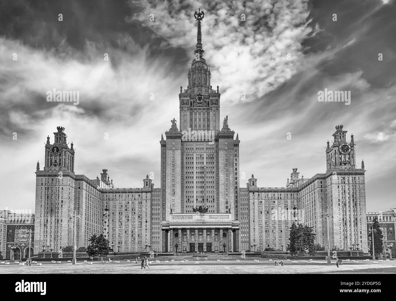 L'Université d'État Lomonosov, bâtiment emblématique et une visite à Moscou, Russie Banque D'Images