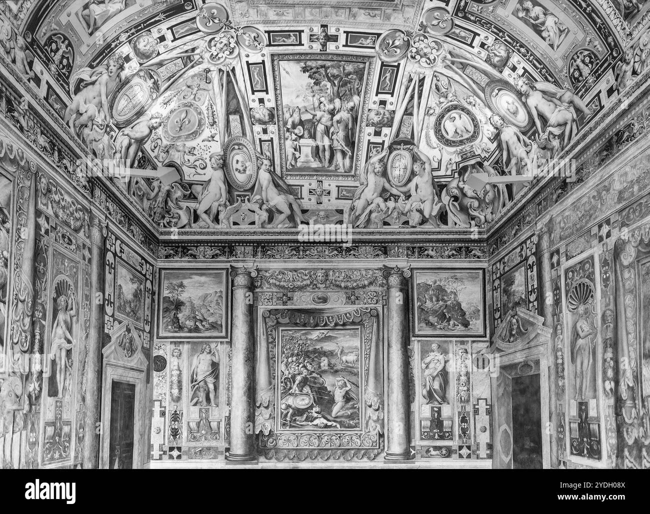 TIVOLI, ITALIE - 25 JUIN 2016 - intérieurs de la Villa D'Este à Tivoli, près de Rome, Italie. Classée au patrimoine mondial de l'UNESCO, elle est célèbre pour sa Terra Banque D'Images