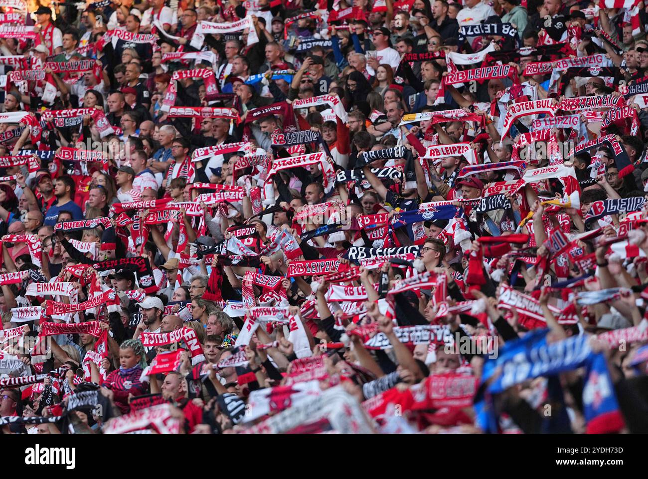 Leipzig, Allemagne. 26 octobre 2024. Fans de Leipzig pendant le 1. Bundesliga match 8 entre RB Leipzig - Freiburg au Red Bull Arena, Leipzig, Allemagne. Crédit : Ulrik Pedersen/Alamy Banque D'Images