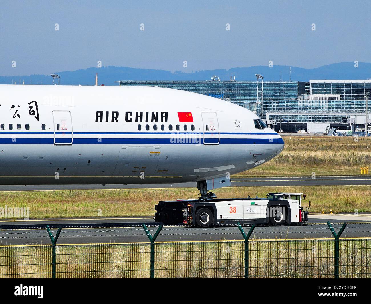 Francfort, Hesse, Allemagne - 13 août 2024 : Air China Boeing 777-39L(er) B-2036 FRA Frankfurt Airport Banque D'Images