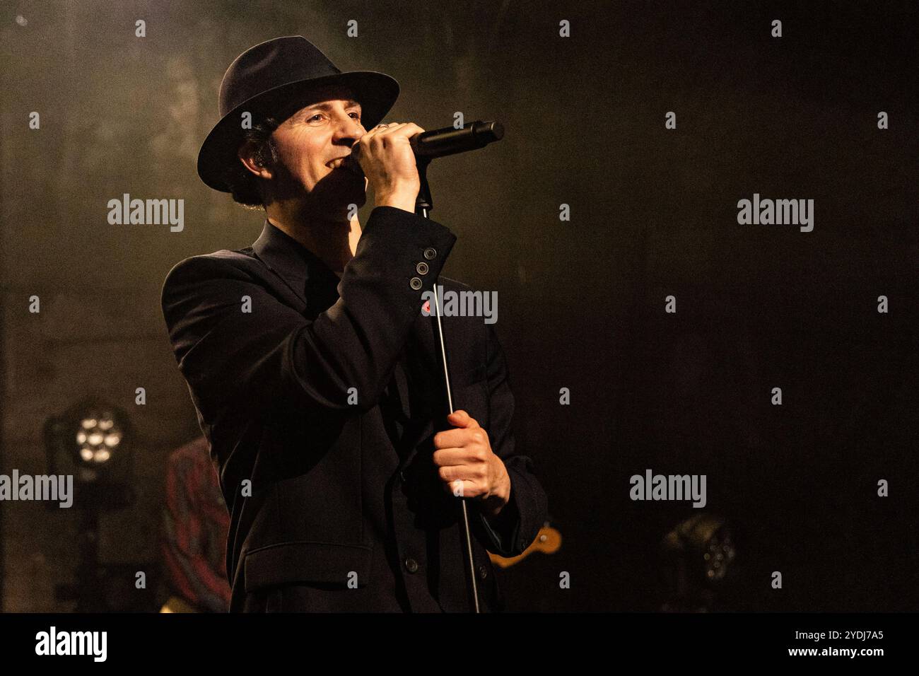 Newcastle, Royaume-Uni - Maximo Park effectue la première nuit de leurs spectacles à guichets fermés au Boilershop, Newcastle, le 26 octobre 2024 Banque D'Images