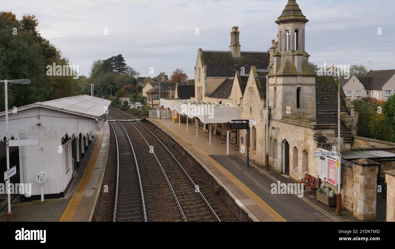 Stamford, Lincolnshore, Royaume-Uni. La gare de Stamford est à 12,5 miles à l'ouest de Peterborough et fait partie de l'actuelle ligne Birmingham-Cambridge Banque D'Images