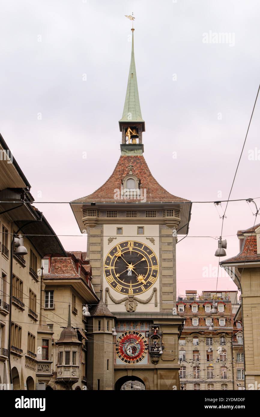 Berne, capitale de la Suisse. Historique Zytglogge dans la vieille ville de Berne. Monument médiéval tour, tour de l'horloge, site du patrimoine mondial de l'UNESCO. Banque D'Images