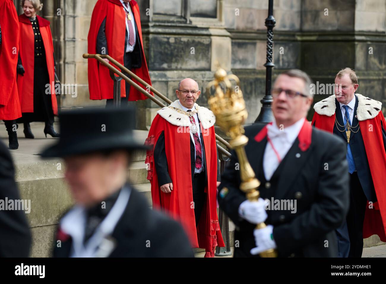 Édimbourg Écosse, Royaume-Uni 27 octobre 2024. Le Lord Provost Robert Aldridge participe à la procession de la cathédrale Saint-Giles aux chambres de la ville après le Service académique. crédit sst/alamy live news Banque D'Images