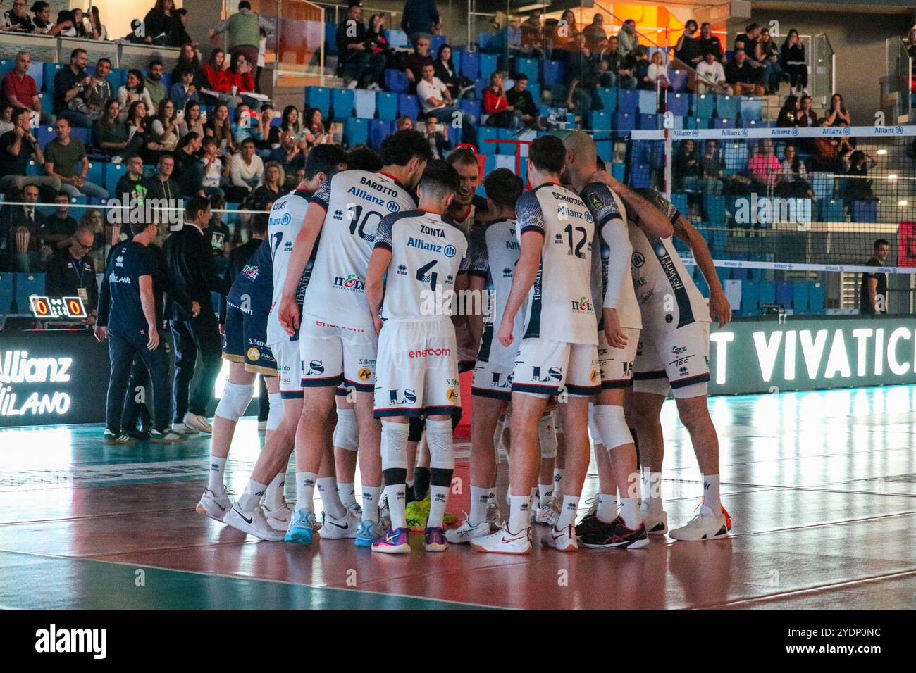 POWERVOLLEY MILANO pendant Allianz Milano vs Rana Verona, match de Superligue masculine de volleyball Italien Serie A à Milan, Italie, octobre 27 2024 Banque D'Images