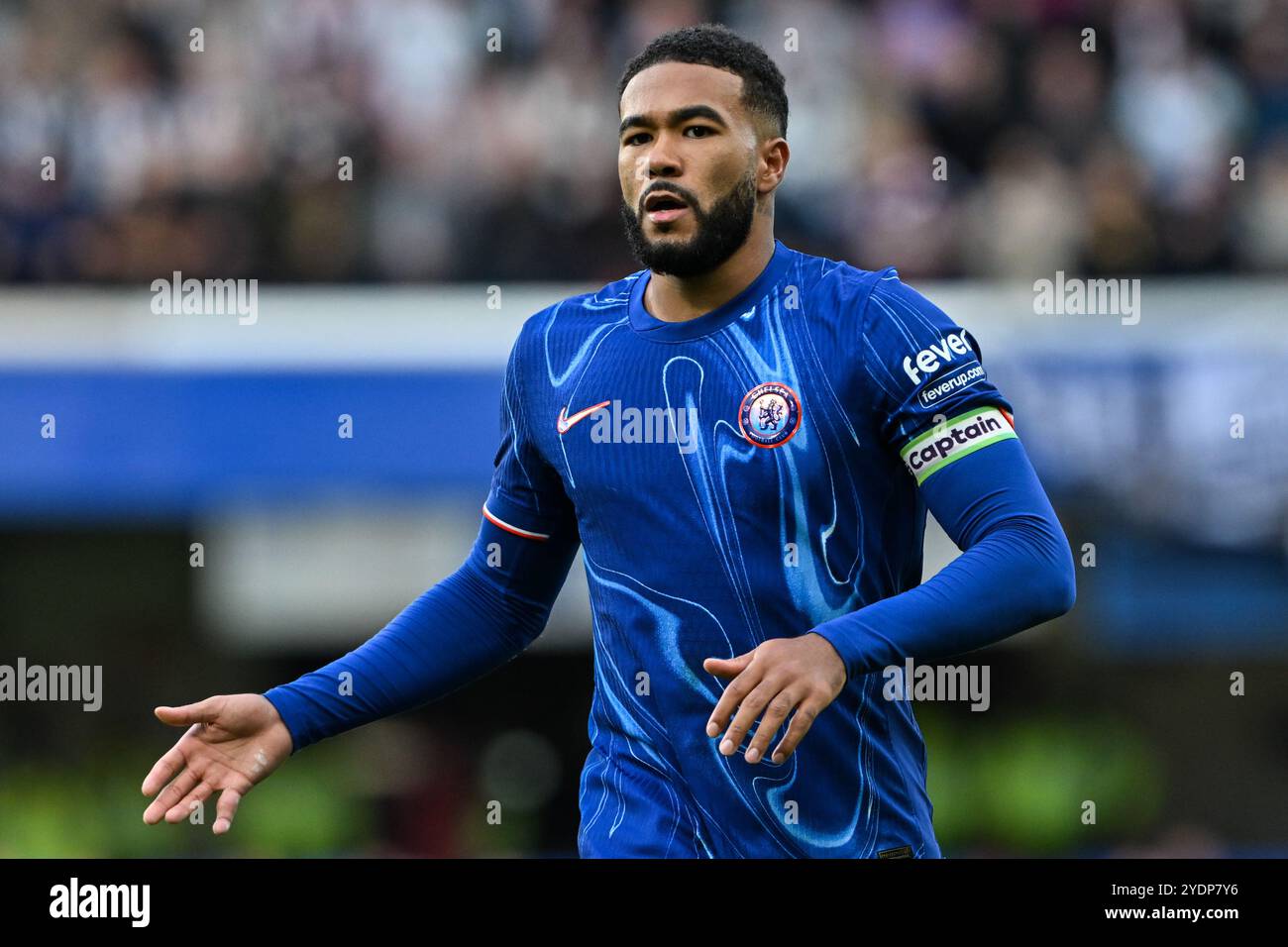 Reece James de Chelsea lors du match de premier League Chelsea vs Newcastle United à Stamford Bridge, Londres, Royaume-Uni. 27 octobre 2024. (Photo de Cody Froggatt/News images) à Londres, Royaume-Uni le 27/10/2024. (Photo de Cody Froggatt/News images/Sipa USA) crédit : Sipa USA/Alamy Live News Banque D'Images