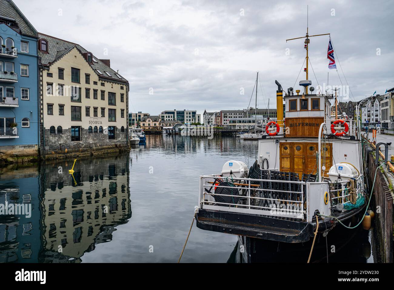 Port d'Alesund, more og Romsdal, Norvège, Scandinavie, Europe Banque D'Images
