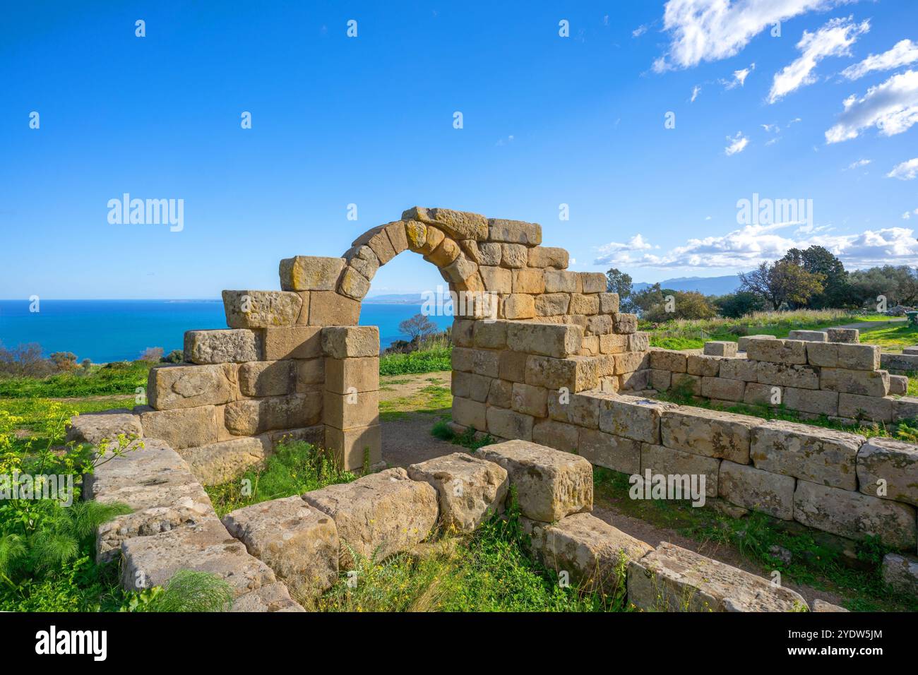 Théâtre grec, zone archéologique de Tindari, Tindari, Patti, Messine, Sicile, Italie, Méditerranée, Europe Banque D'Images