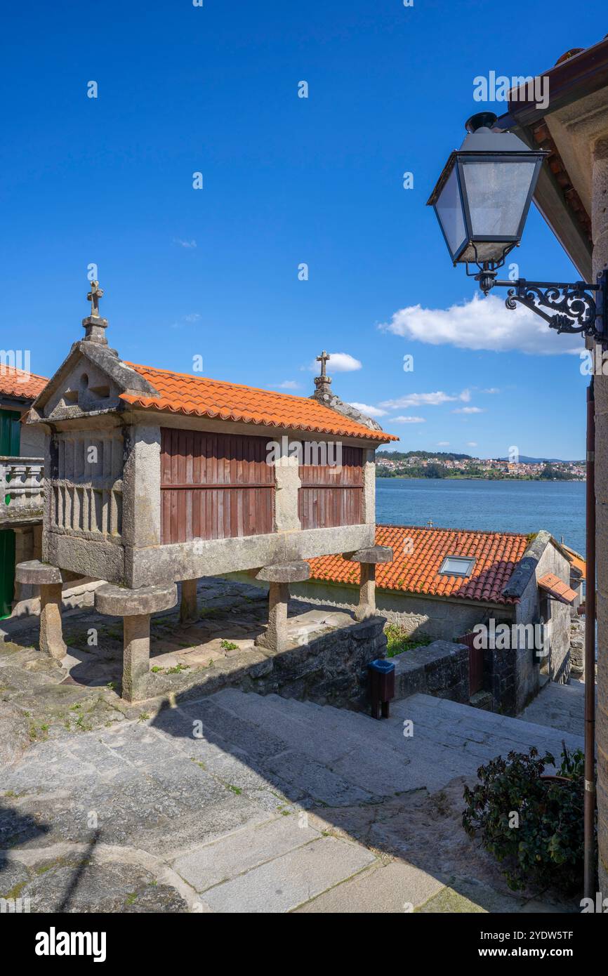 Horreos (grenier), Combarro, Galice, Espagne, Europe Banque D'Images