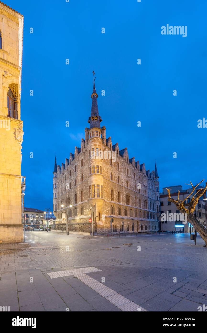 Gaudi Botines House Museum, Léon, Castille-et-Léon, Espagne, Europe Banque D'Images