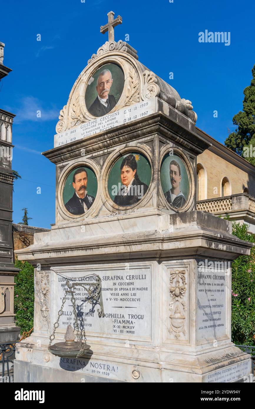 Cimetière San Lorenzo, Rome, Latium, Italie, Europe Banque D'Images