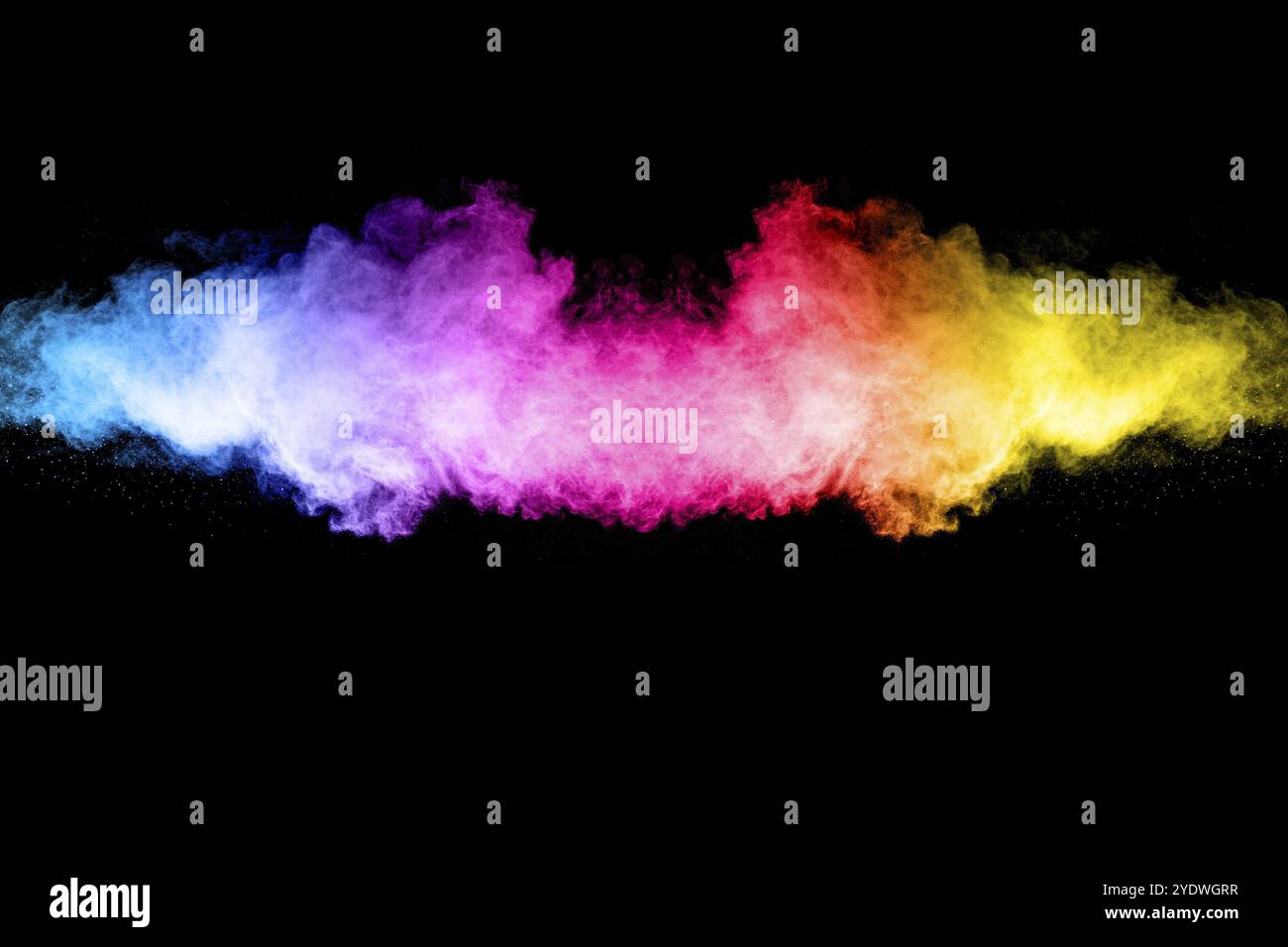 Explosion de poudre colorée abstraite sur fond noir. Geler le mouvement des éclaboussures de poussière. Holi peint Banque D'Images