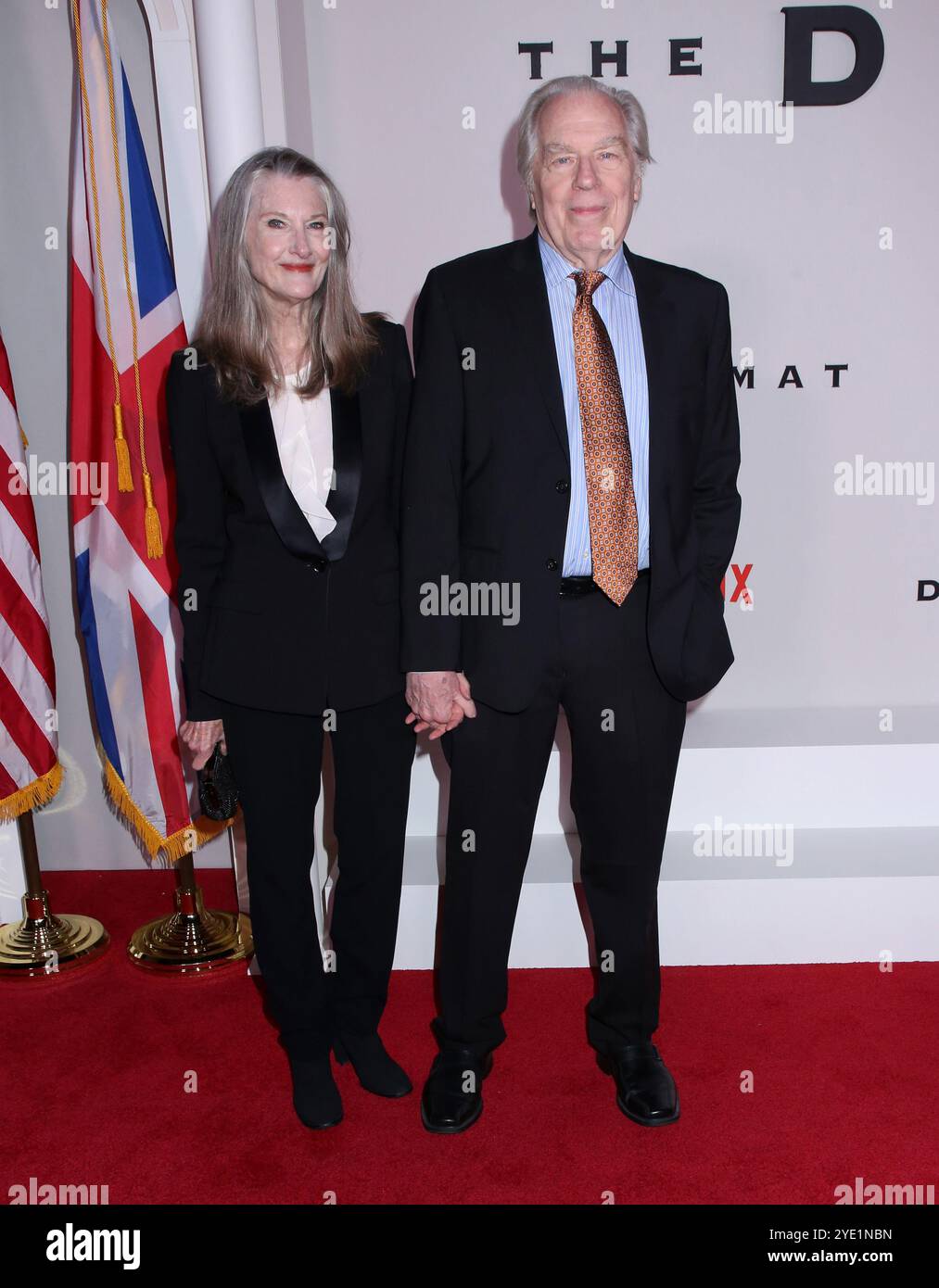 New York, États-Unis. 28 octobre 2024. Annette O'Toole et Michael McKean assistent à la première saison 2 de « The Diplomat » de Netflix qui s'est tenue à l'hôtel Plaza le 28 octobre 2024 à New York, NY © Steven Bergman/AFF-USA. Crédit COM : AFF/Alamy Live News Banque D'Images