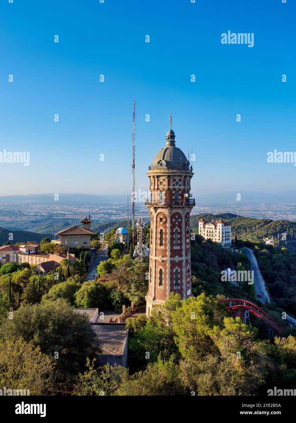 Torre de les Aigues de dos Rius, Mont Tibidabo, Barcelone, Catalogne, Espagne Banque D'Images