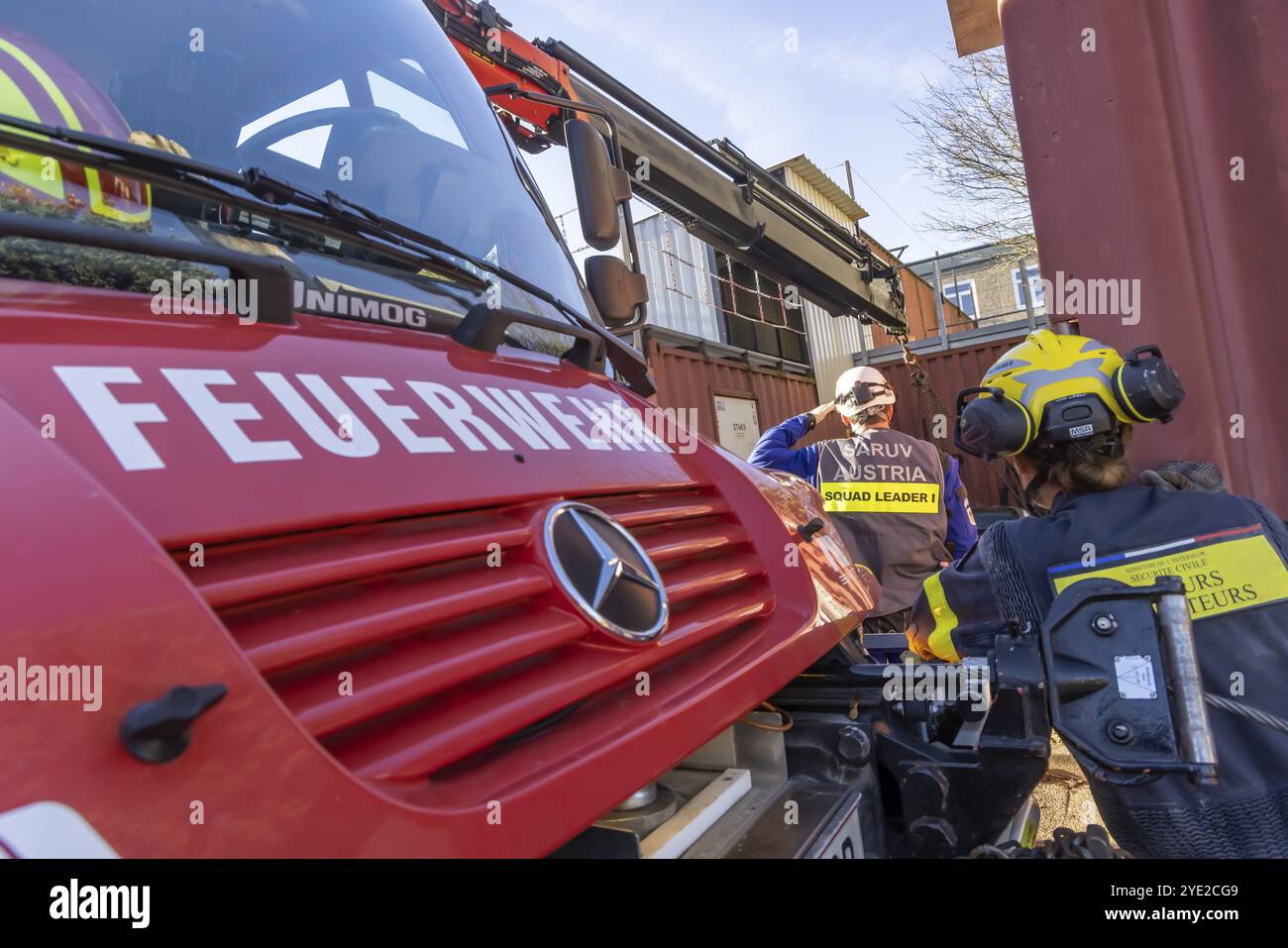 Ampleur de l'exercice international de lutte contre les catastrophes avec plus de 1000 sauveteurs. Ils répètent une urgence après un tremblement de terre fictif sur le Banque D'Images