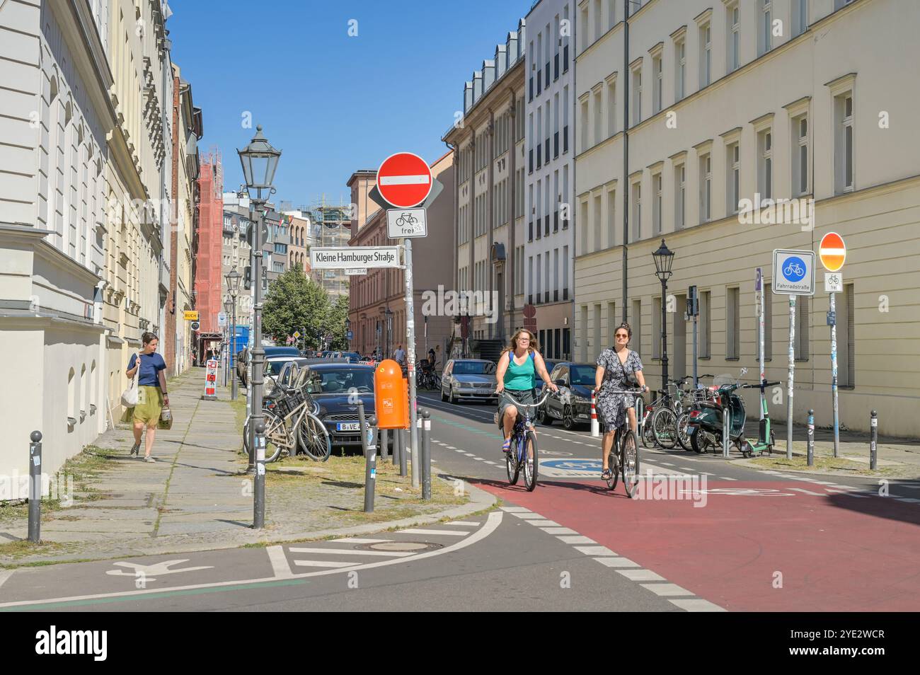 Rue cycliste Linienstraße, Mitte, Berlin, Allemagne Banque D'Images