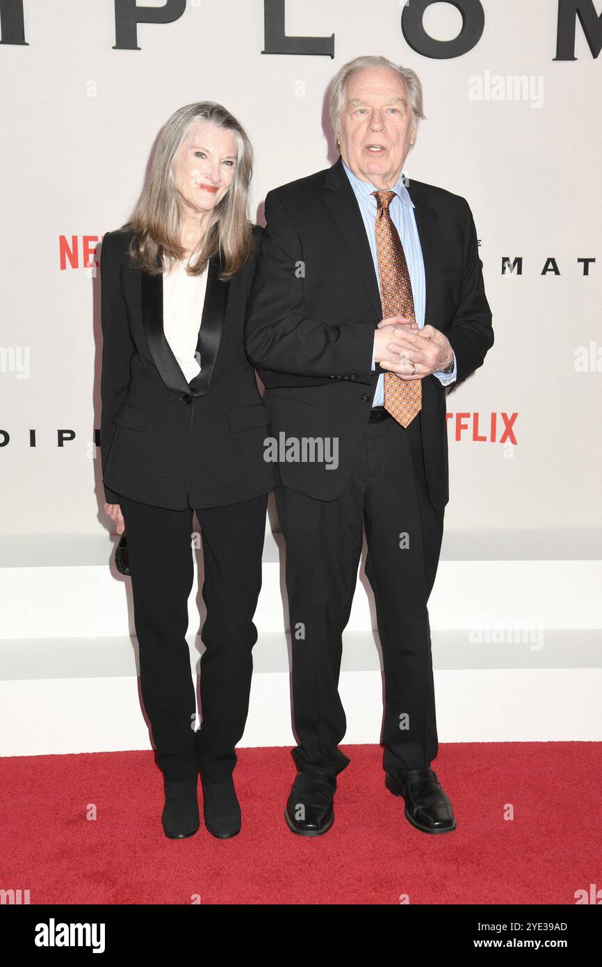 NY. 28 octobre 2024. Annette O'Toole, Michael McKean aux arrivées pour LA première saison de THE DIPLOMAT Season 2, The Plaza Hotel, New York, NY, octobre 28, 2024. crédit : Quoin pics/Everett Collection/Alamy Live News Banque D'Images