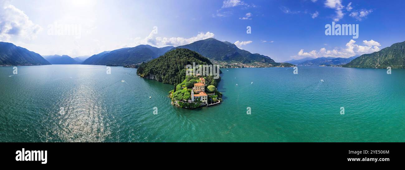 Beaux lacs du nord de l'Italie lac de Côme - romantique Lago di Como, Villa del Balbinello. Tremezzina .vue panoramique drone aérien Banque D'Images