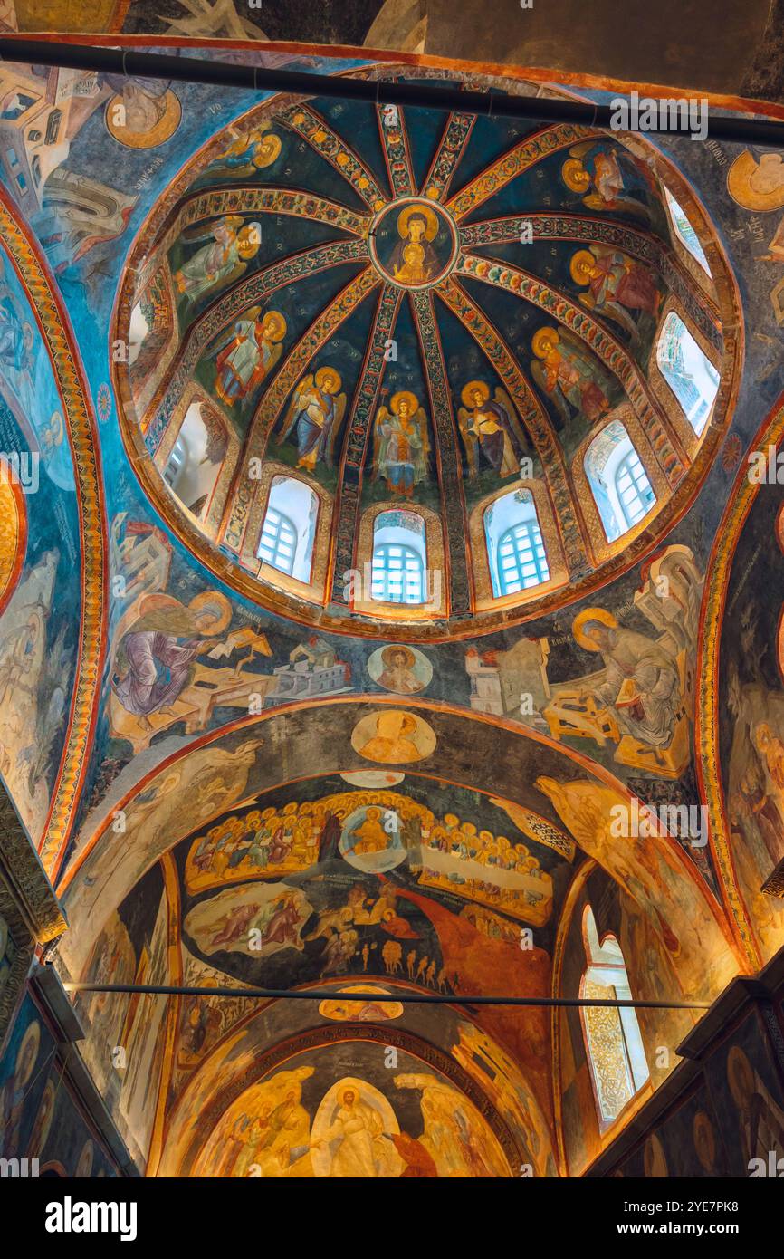 Vue intérieure de l'église Chora aka Kariye Mosquée photo verticale. Istanbul Turquie - 8.17.2024 Banque D'Images