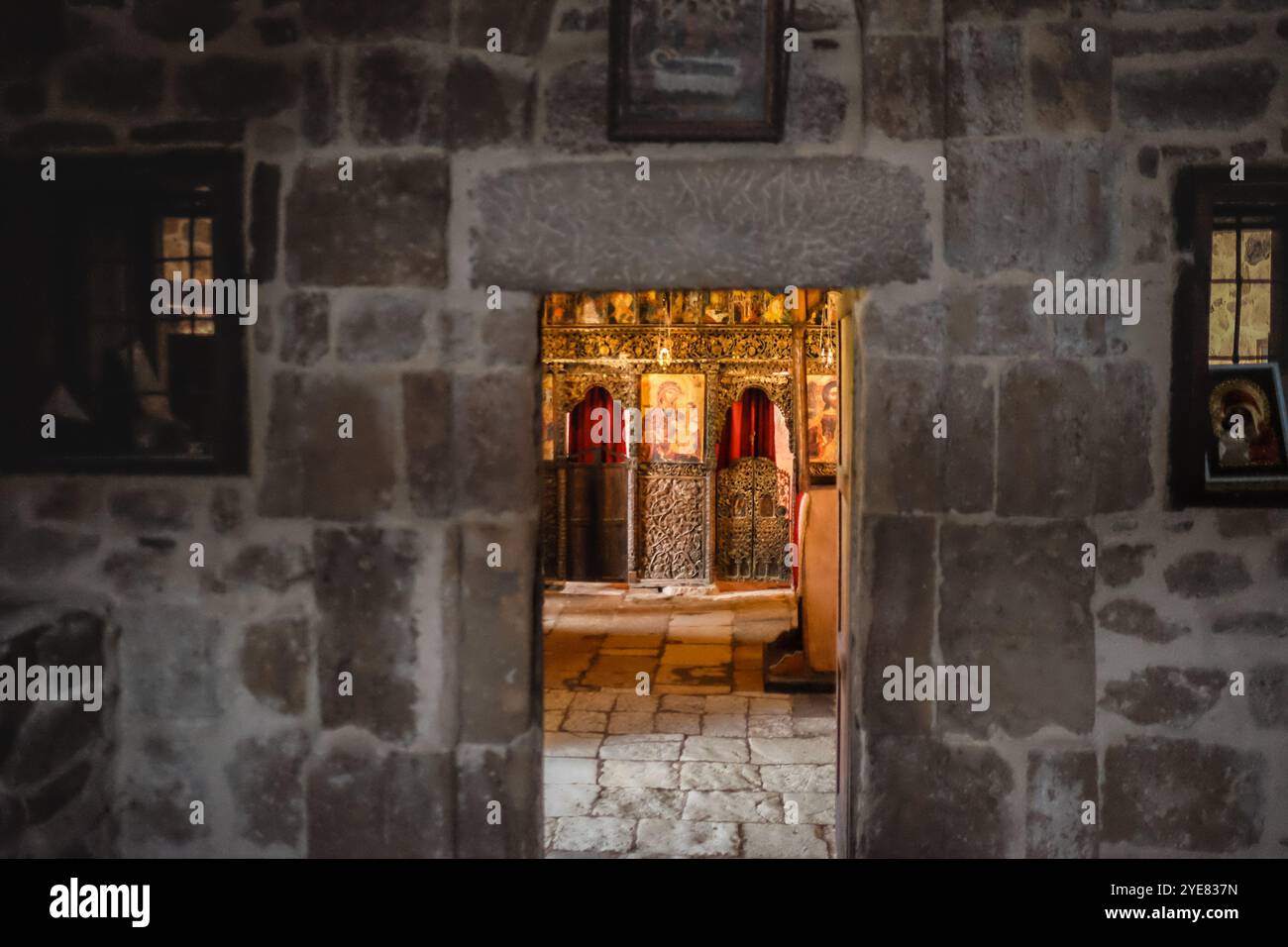 Le monastère Sainte Marie sur l'île de Zvernec en Albanie. Aussi connu sous le nom de Monastère de Dormition de Theotokos Marie. Il détient une grande culture et relig Banque D'Images