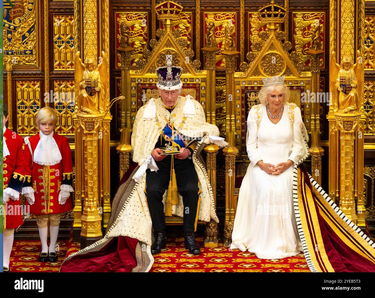 LE ROI CHARLES III lit le discours du roi à l'ouverture du parlement le 17 juillet 2024. Photo : Roger Harris/Chambre des lords Banque D'Images