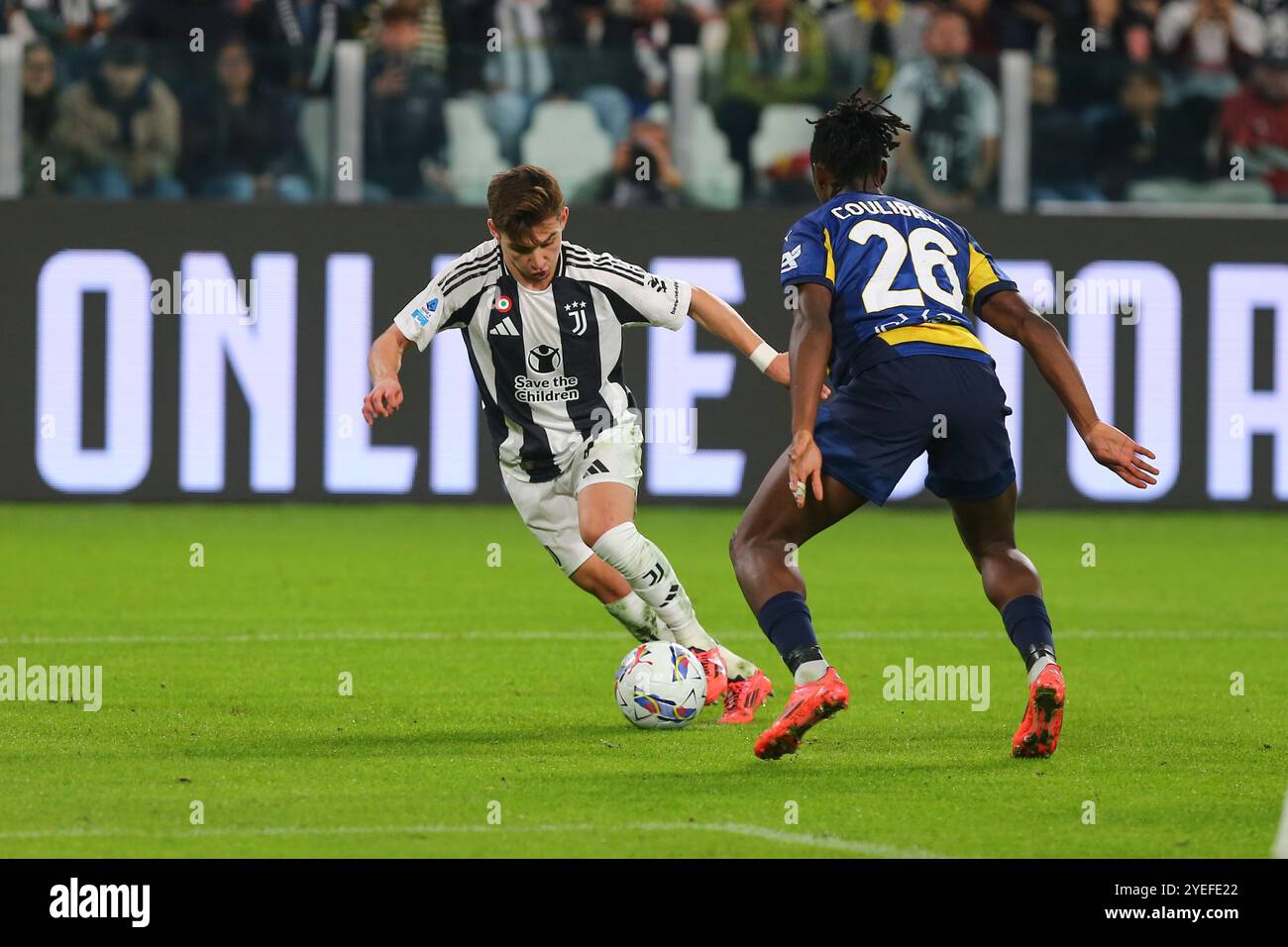 Francisco Conceicao de Juventus FC et Woyo Coulibaly de Parme Calcio 1913 lors du match de Serie A entre la Juventus FC et Parme Calcio 1913 en octobre Banque D'Images