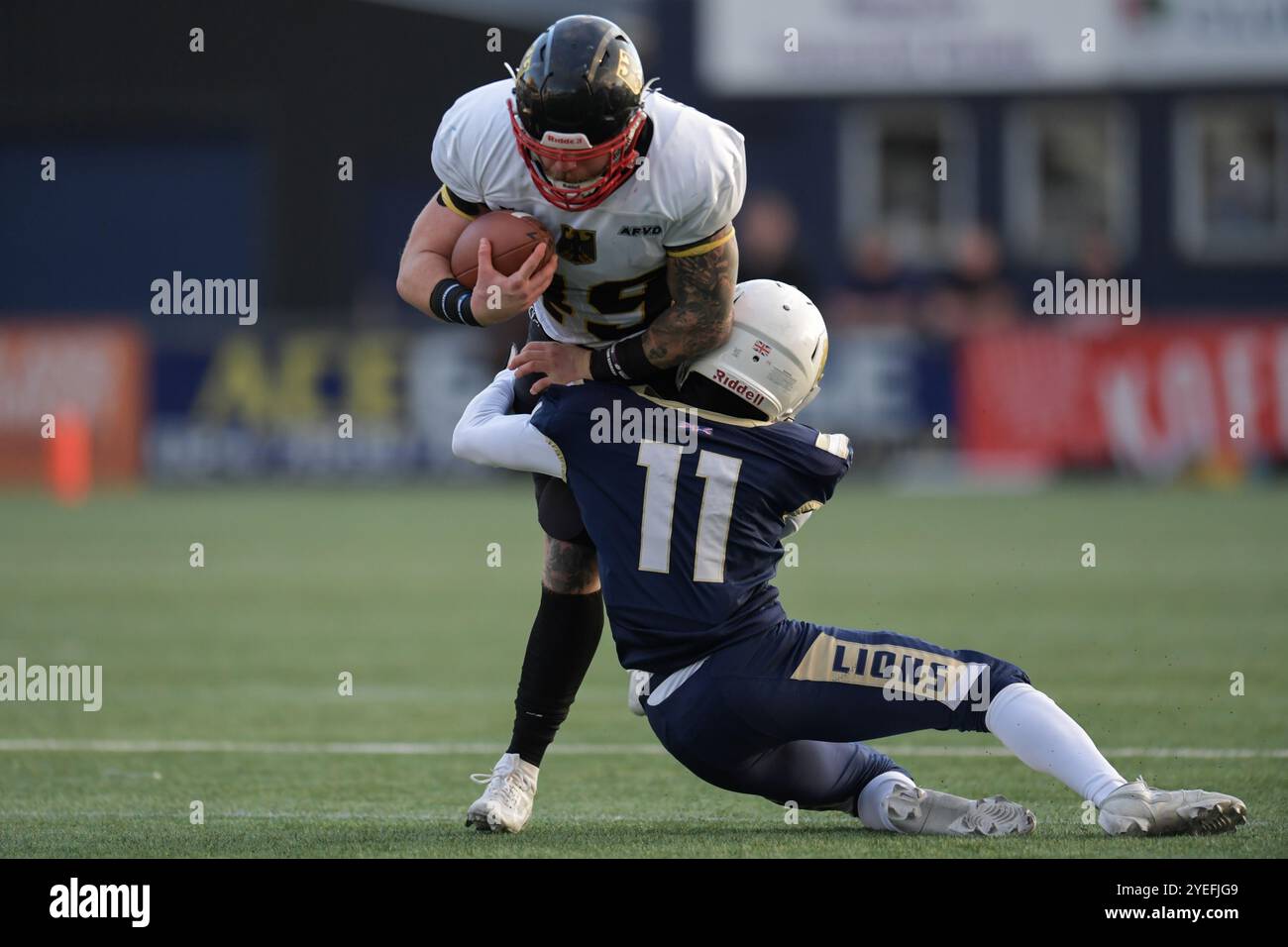 « Un affrontement intense entre la Grande-Bretagne et l’Allemagne le 19-10-24! Score final : Grande-Bretagne 11 - 49 Allemagne. Banque D'Images