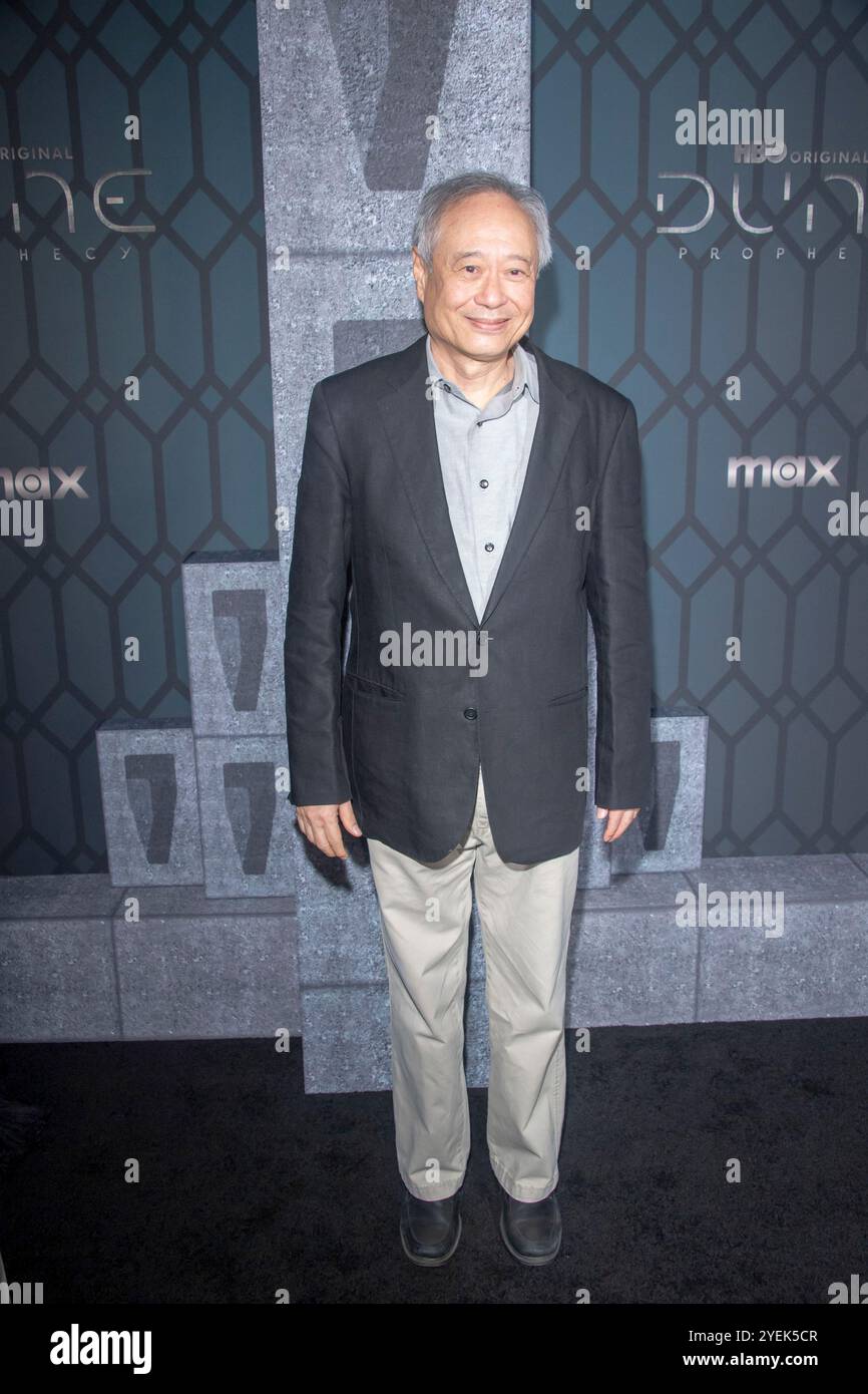 New York, États-Unis. 30 octobre 2024. Ang Lee assiste à la première mondiale de ''Dune : Prophecy'' de HBO au Jazz at Lincoln Center à New York, USA, le 30 octobre 2024. (Photo de Thenews2/NurPhoto) crédit : NurPhoto SRL/Alamy Live News Banque D'Images