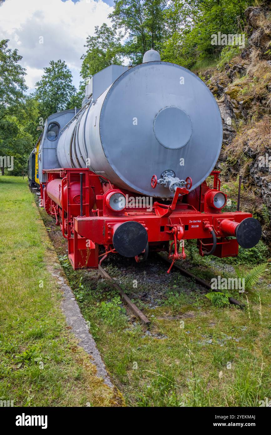 Locomotive de stockage de vapeur de l'ancienne usine de pâte et de papier de Blankenstein, gare de Blechschmidtenhammer près de Lichtenberg en haute-Franconie, Bavière, GE Banque D'Images