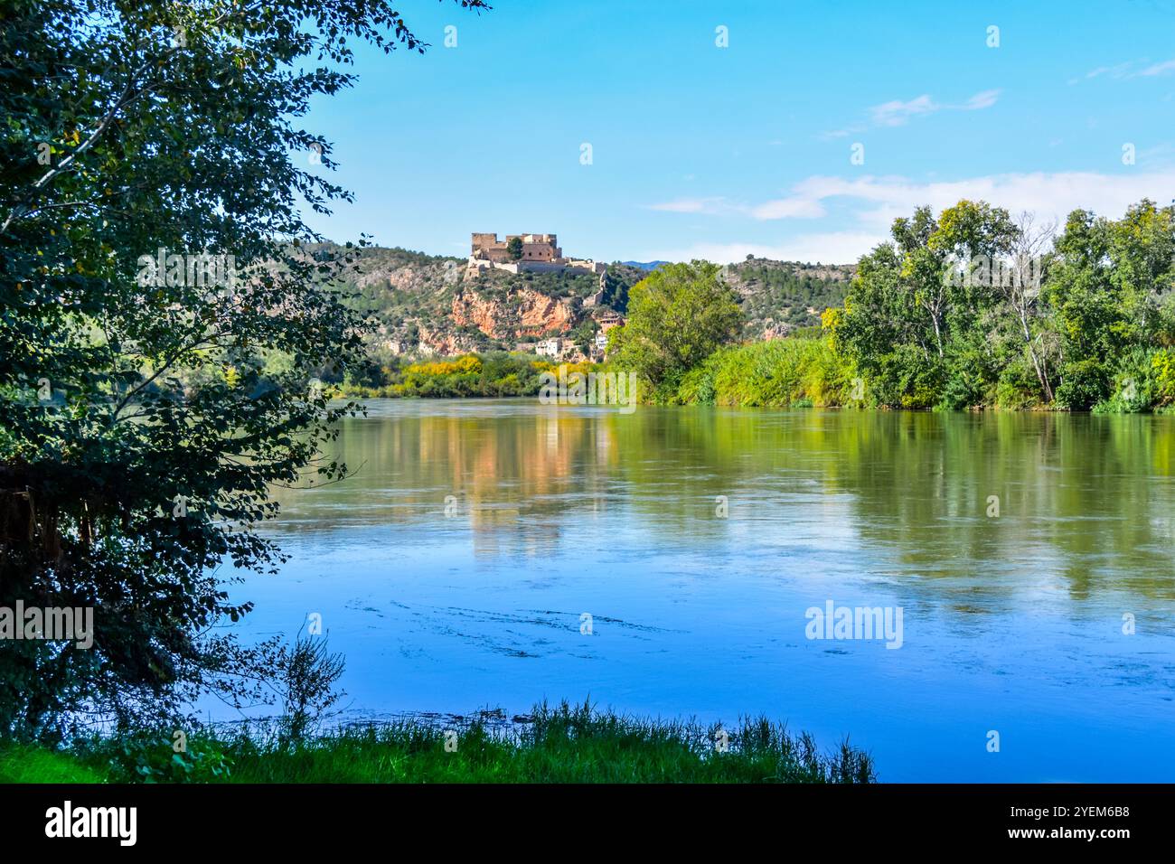 Miravet, Tarragone, Espagne Banque D'Images