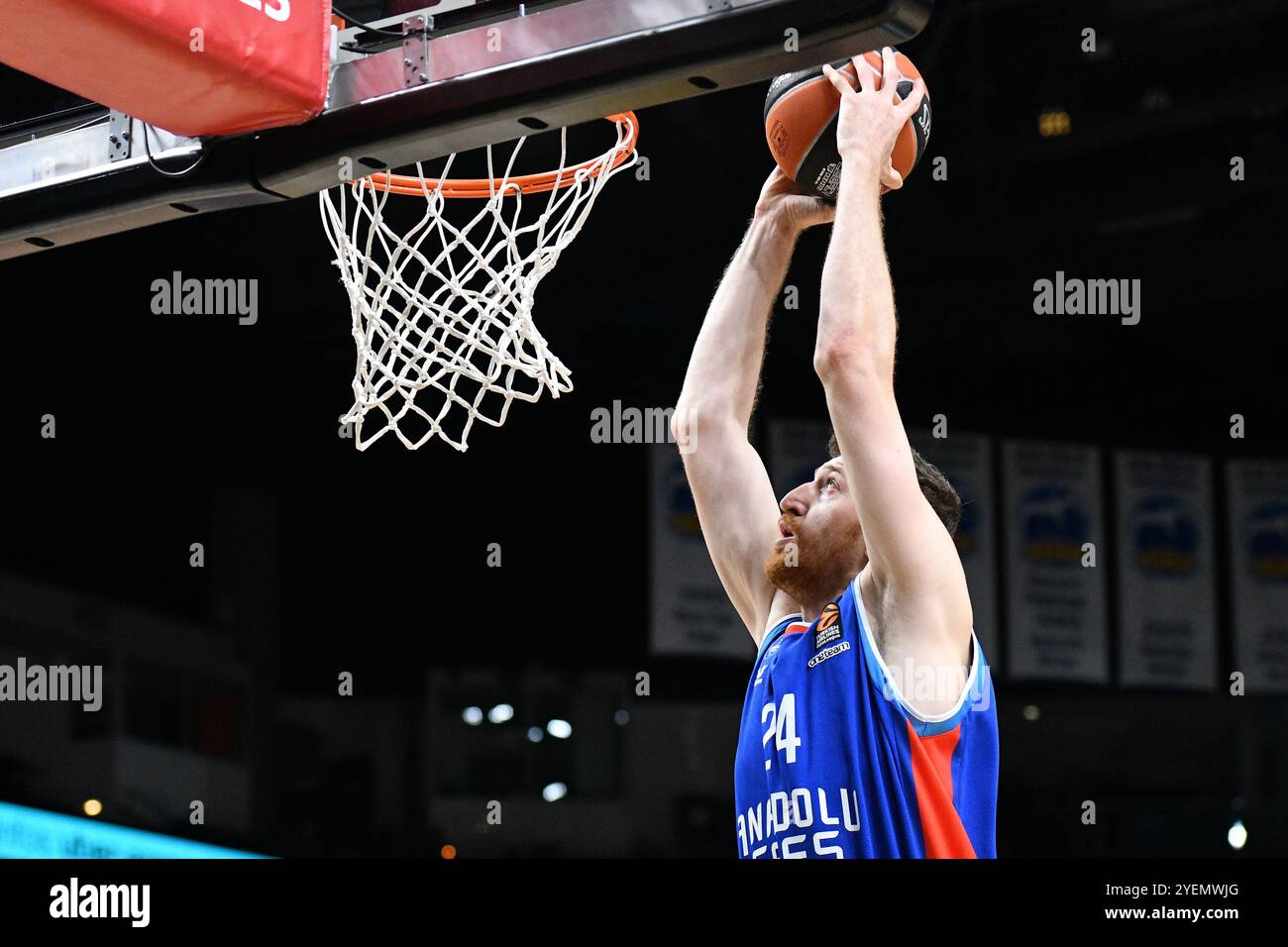 Ercan Osmani (Anadolu Efes Istanbul, #24) GER, ALBA Berlin v Anadolu Efes Istanbul, basketball, EuroLeague, saison 2024/2025, 7. Spieltag, 31.10.2024 Foto : Eibner-Pressefoto/Ryan Sleiman Banque D'Images
