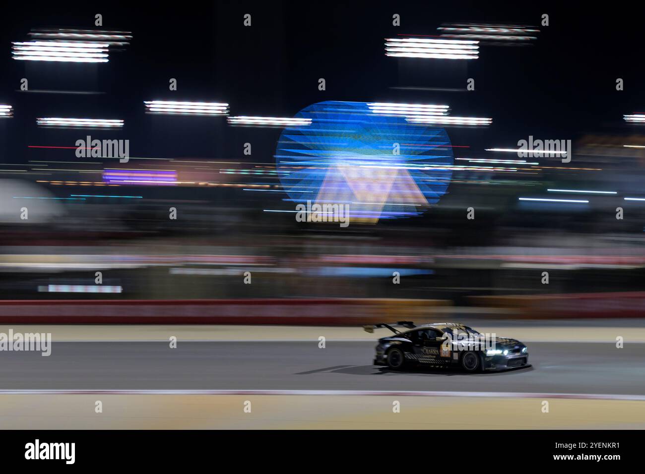 Sakhir, Bahreïn. 31 octobre 2024. Compétition de protons No.88 - Ford Mustang LMGT3, Giorgio Roda (ITA), Giammarco Levorato (ITA), Dennis Olsen (NOR) pendant P2. Ahmad Al Shehab/Alamy Live News. Banque D'Images