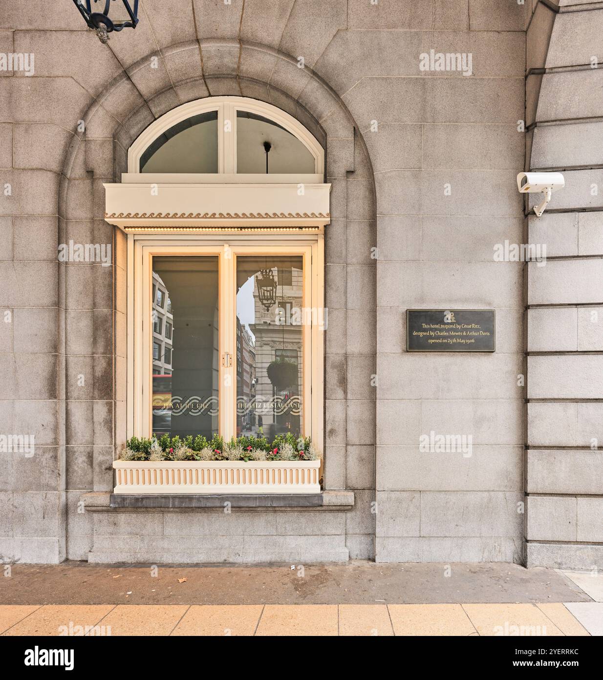 Hôtel, restaurant et club Ritz (inspiré par Cesar Ritz, conçu par Mewes & Davis), Londres, Angleterre. Banque D'Images