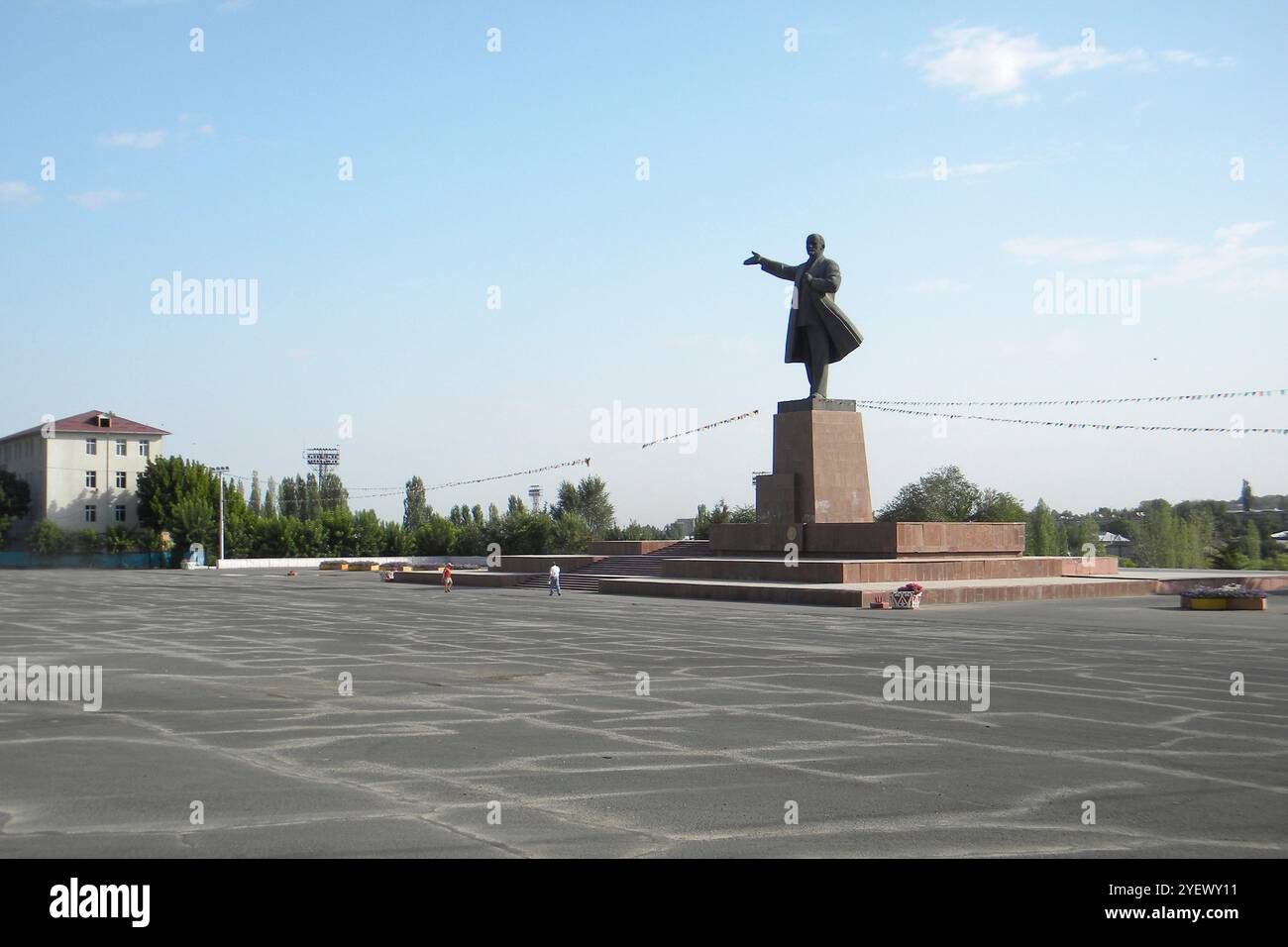 Statue de Lénine. OSH. Kirghizistan Banque D'Images