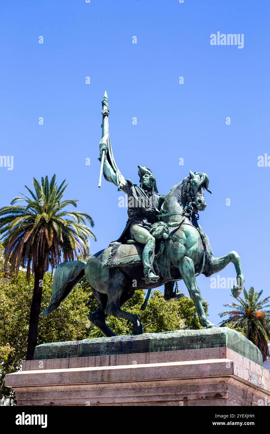 Buenos Aires, Argentine - jan27, 2024 - le Monument au général Belgrano (Monumento al General Manuel Belgrano) sur la Plaza de Mayo, une place publique en f Banque D'Images