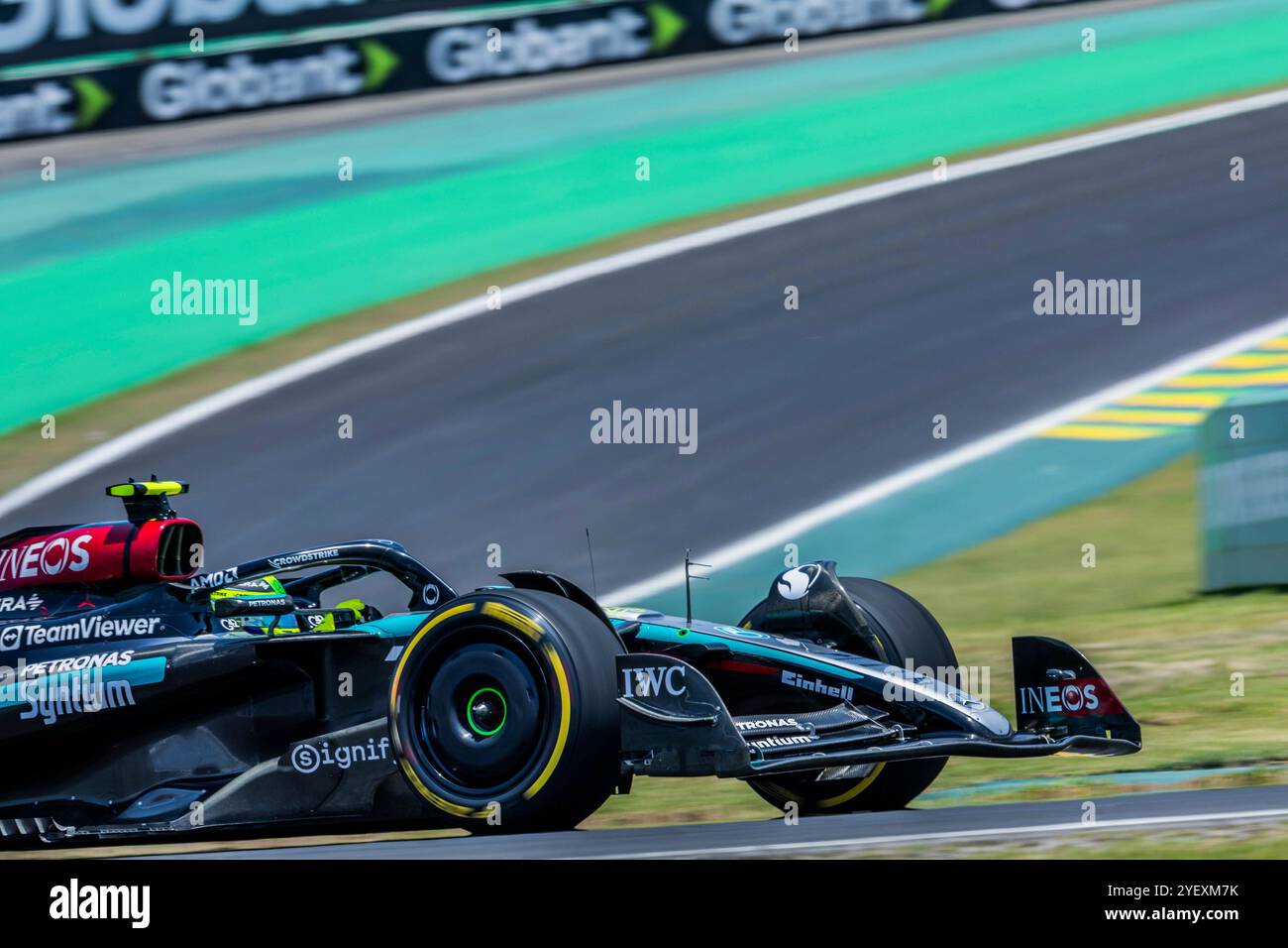 Interlagos, Brasilien. 08 juin 2024. 1er novembre 2024, Autodromo Jose Carlos Pace, Interlagos, FORMULE 1 LENOVO GRANDE PREMIO DE SAO PAULO 2024, sur la photo Lewis Hamilton (GBR), Mercedes-AMG Petronas Formula One Team crédit : dpa/Alamy Live News crédit : dpa Picture alliance/Alamy Live News Banque D'Images
