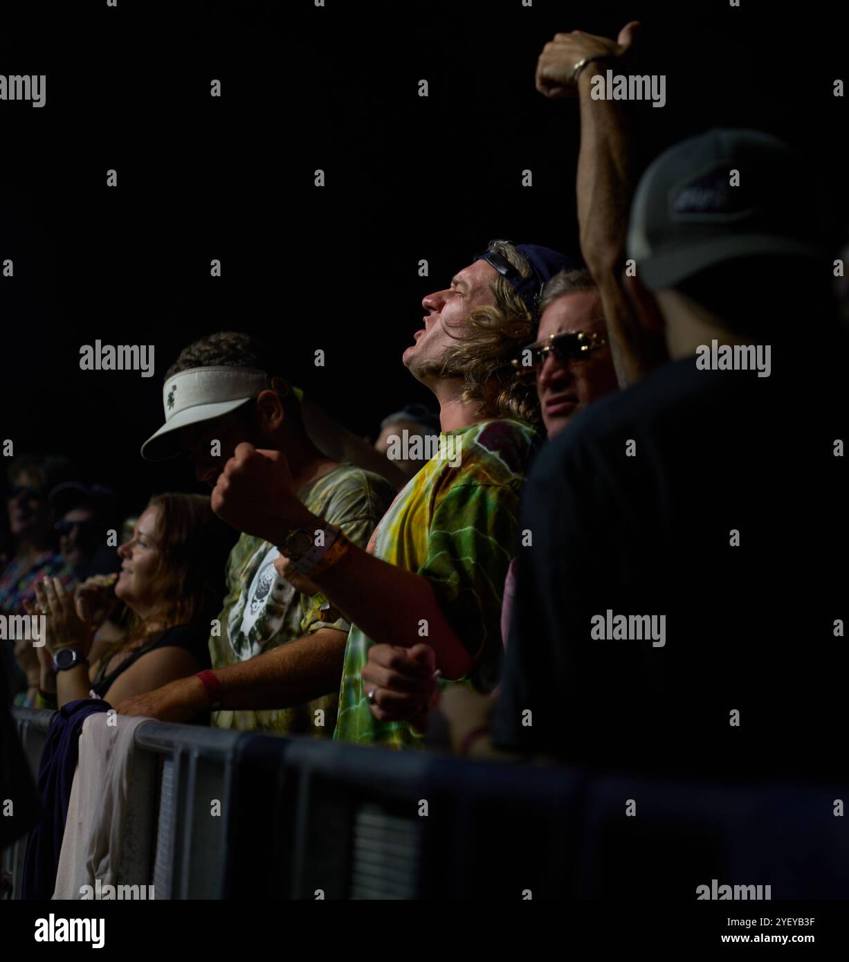 Augustine, Floride, USA, 1er novembre 2024. Concert Goose. Les membres de la foule sont inspirés à se déplacer vers la musique. Crédit photo : Tim Davis/Alamy Live News Banque D'Images