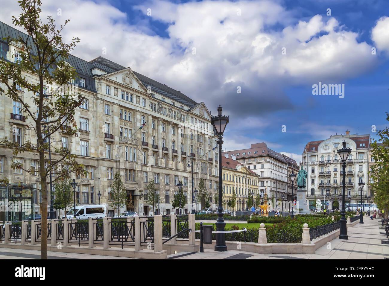 Vue de la place Jozsef Nador dans le centre-ville de Budapest, Hongrie, Europe Banque D'Images